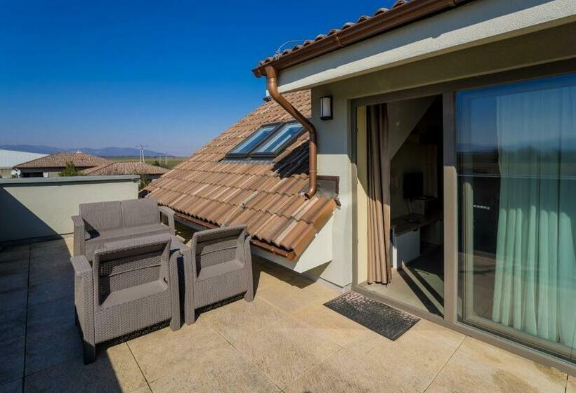 بنسيون Penzión Precedens