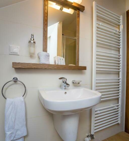 بنسيون Penzión Precedens