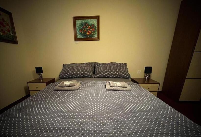 펜션 Penzión Pri Kaštieli Záturčie