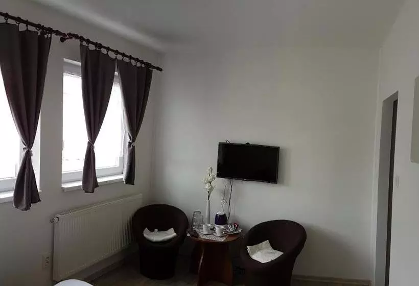 ペンション Penzion Maja