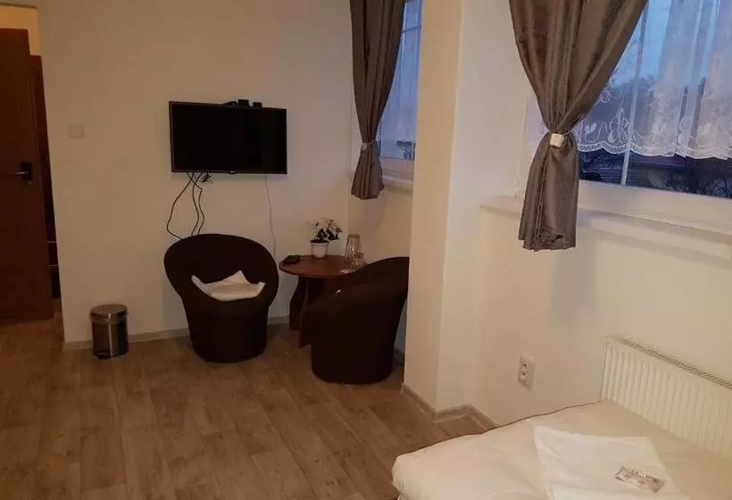 ペンション Penzion Maja