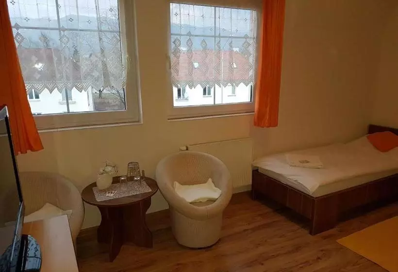 ペンション Penzion Maja