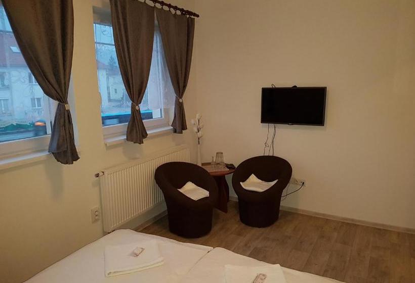 بنسيون Penzion Maja