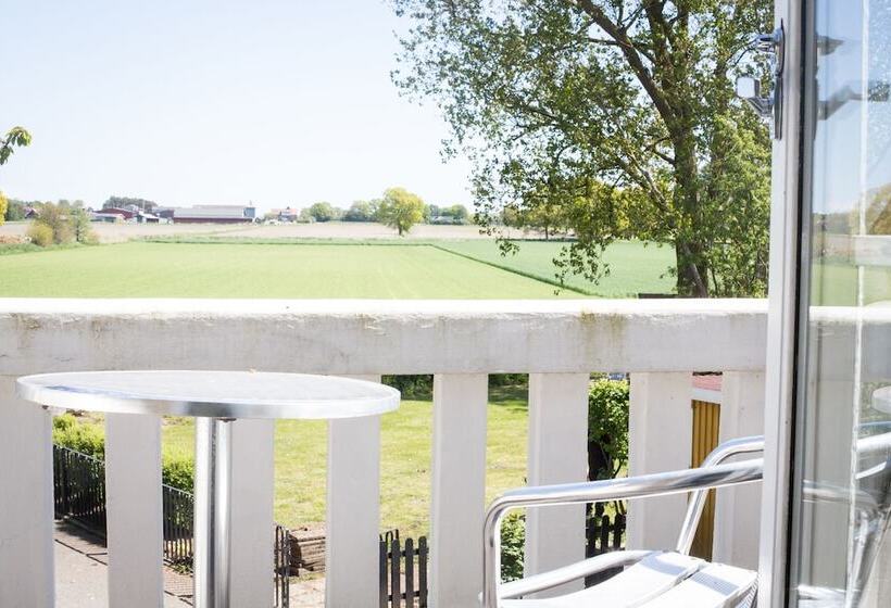 Mjällbyhus Pensionat & Stugby