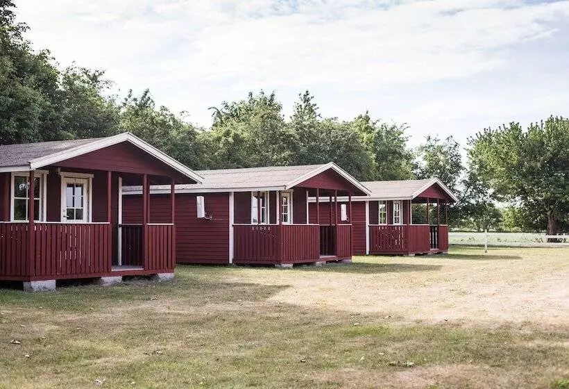 Mjällbyhus Pensionat & Stugby