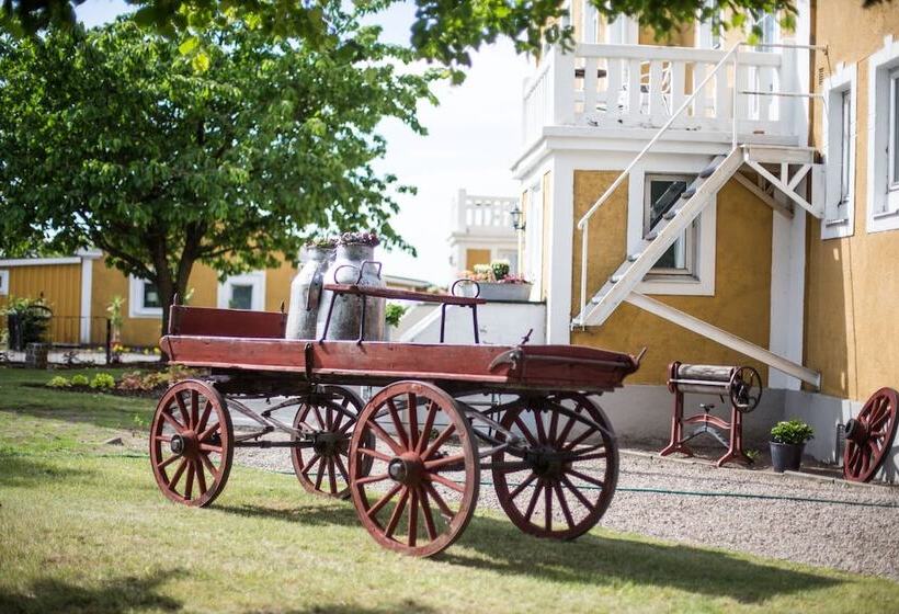 Mjällbyhus Pensionat & Stugby