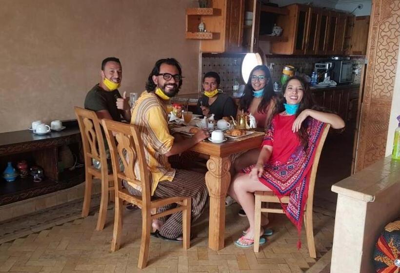 بنسيون Dar Rio Oro