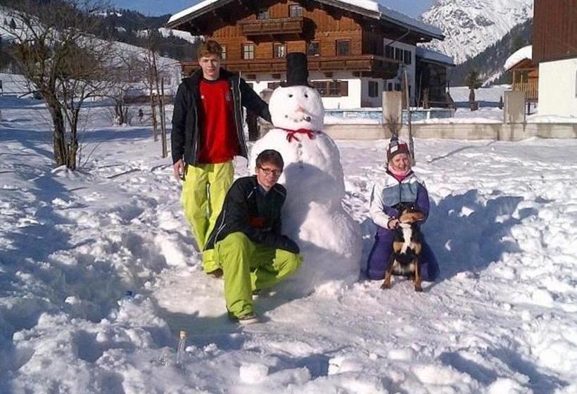 بنسيون Ferienwohnungen Vordergriess