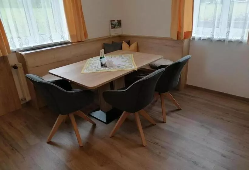 Majatalo Ferienwohnungen Vordergriess