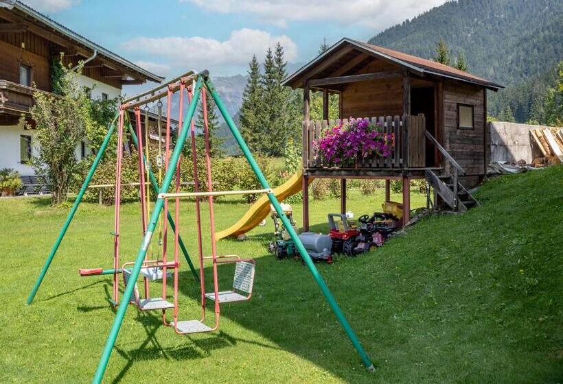 بنسيون Ferienwohnungen Vordergriess