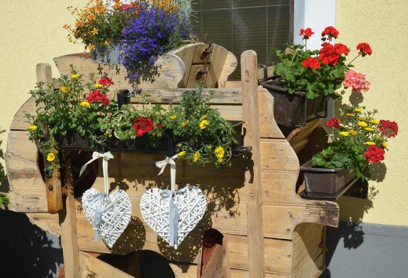 펜션 Gasthof Zur Schmiede