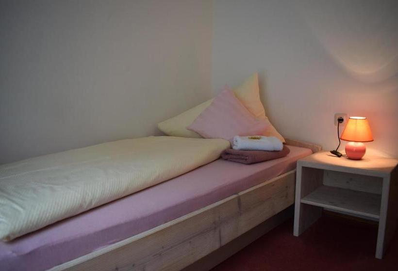 膳宿费 Landhaus Alpenrose   Feriendomizile Pichler