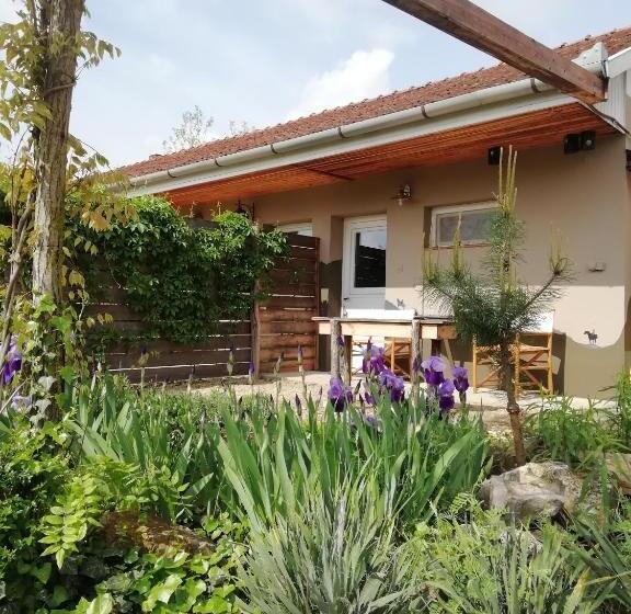 ペンション Lazy Days