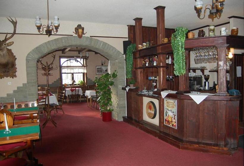 Pension Penzion A Restaurace U Mámy