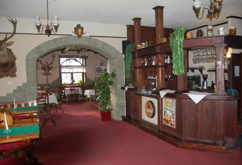 ペンション Penzion A Restaurace U Mámy