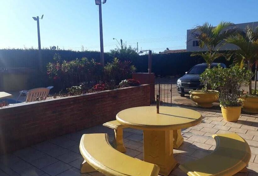 פנסיון Pousada Paraiso Avaré