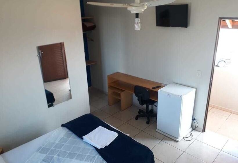 פנסיון Pousada Paraiso Avaré