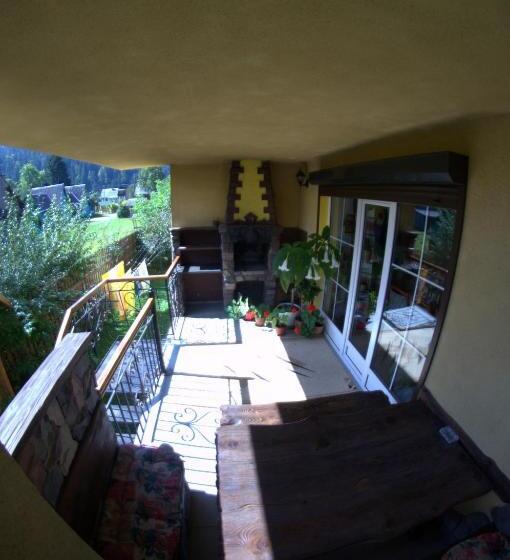 פנסיון Prutets Guest House