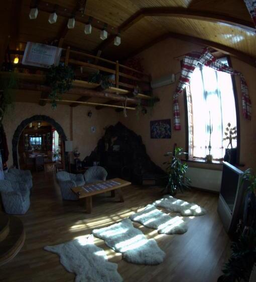 פנסיון Prutets Guest House