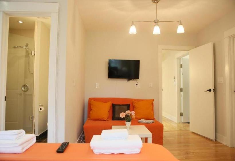 پانسیون The Parkway Garden Guesthouse