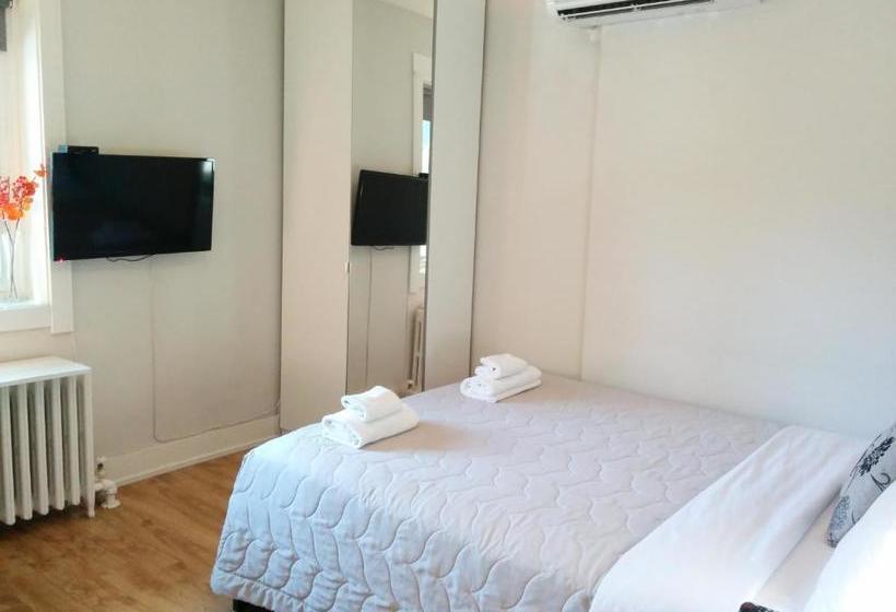 پانسیون The Parkway Garden Guesthouse