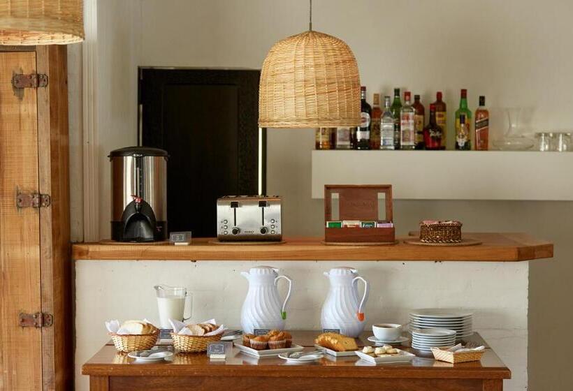 هاستل Hostería El Puma