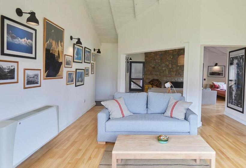 هاستل Hostería El Puma