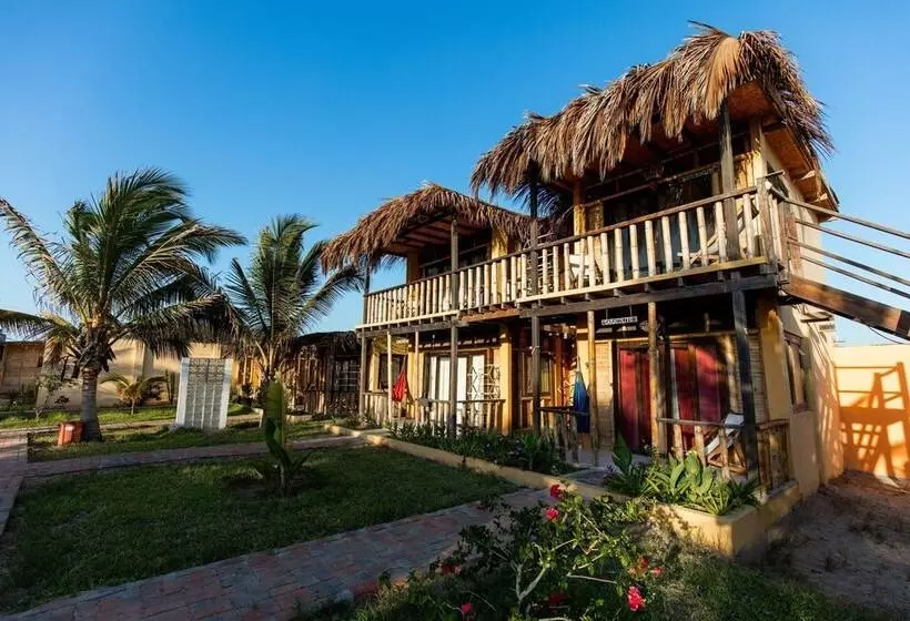 ユースホステル Punta Pacifico Bungalows Mancora