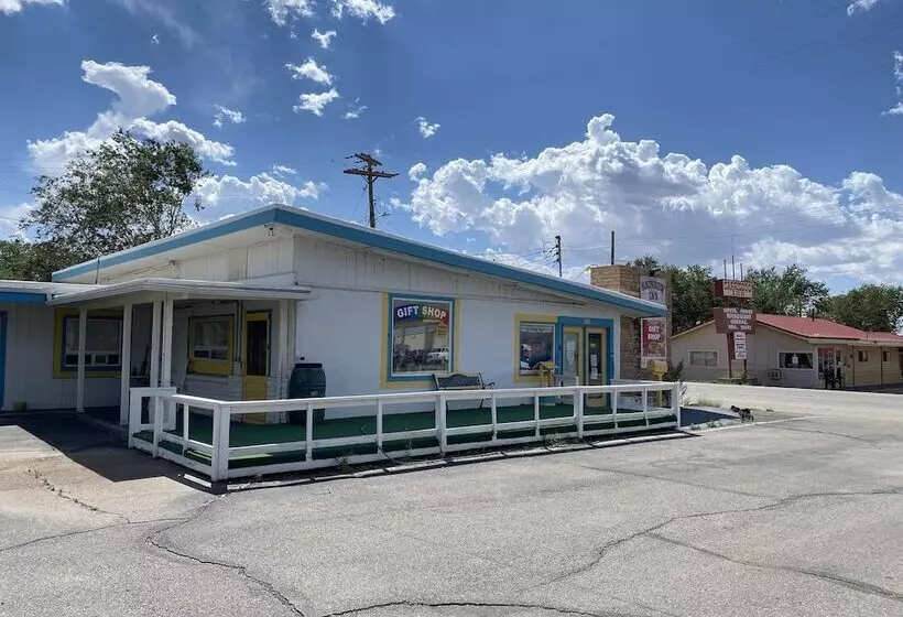 Retkeilymaja Rainbow Inn & Cottages