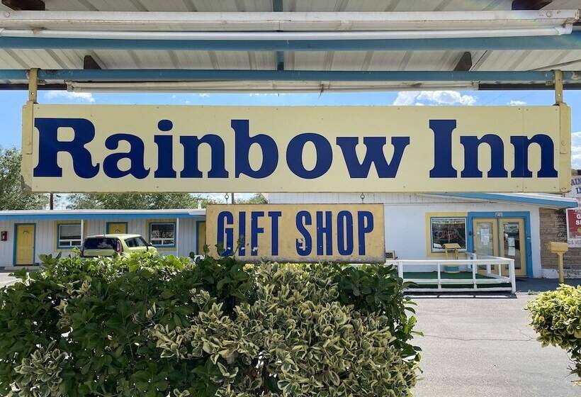 فندق صغير Rainbow Inn & Cottages