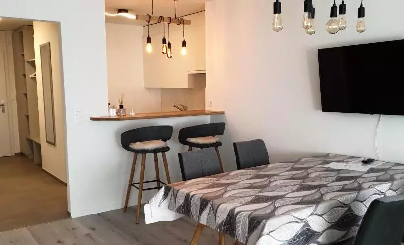 Ferienwohnungen Chesa Clois 24