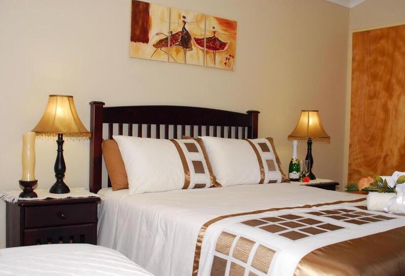 פנסיון Cycas Guest House