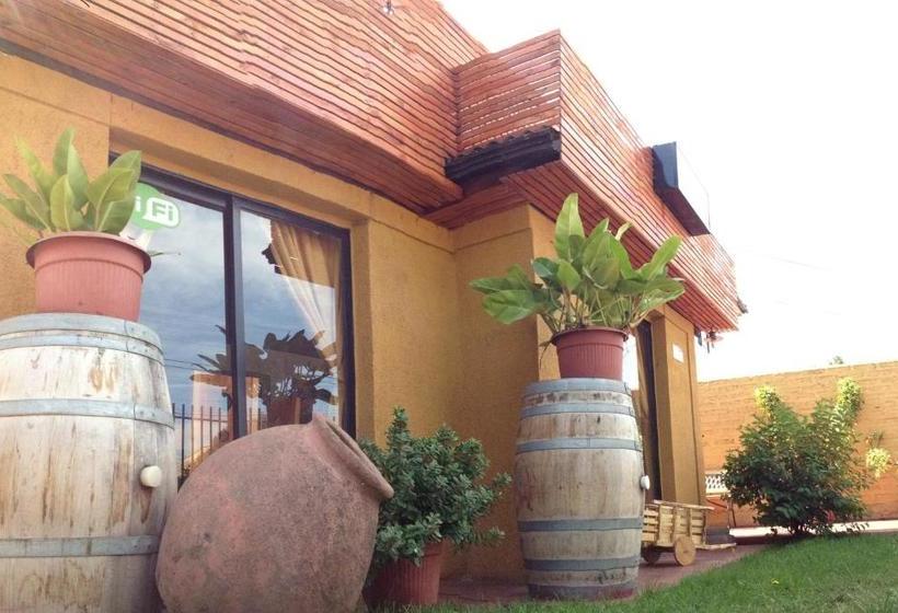 بنسيون Hostal Tierra Noble