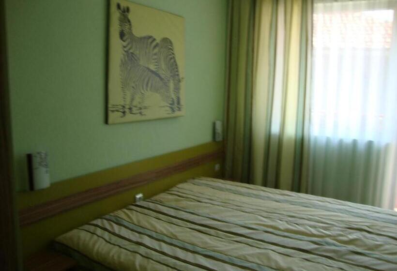 פנסיון Guest House Perla