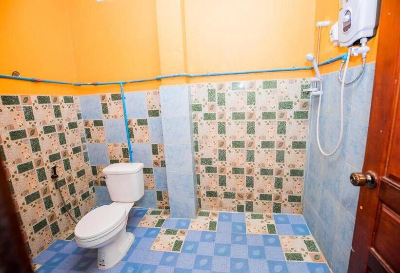 פנסיון Molina Bungalows