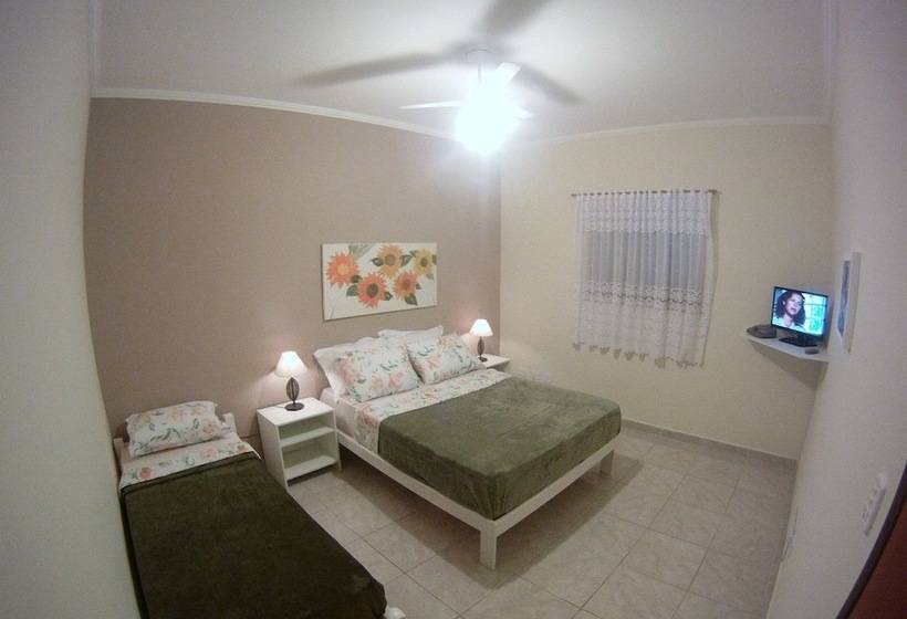 펜션 Pousada Golden House Próxima Ao Thermas No Centro De Aguas