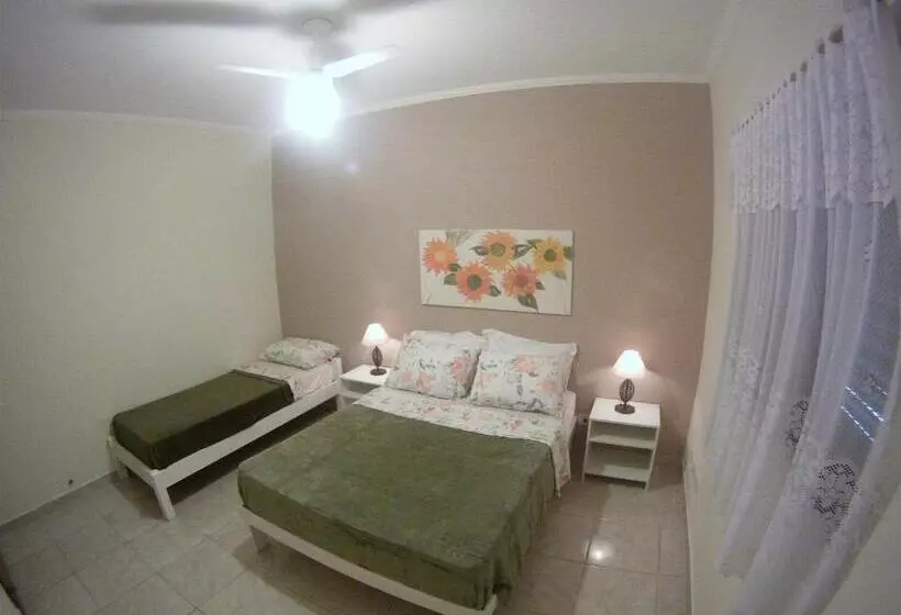 ペンション Pousada Golden House   Próxima Ao Thermas No Centro De Aguas