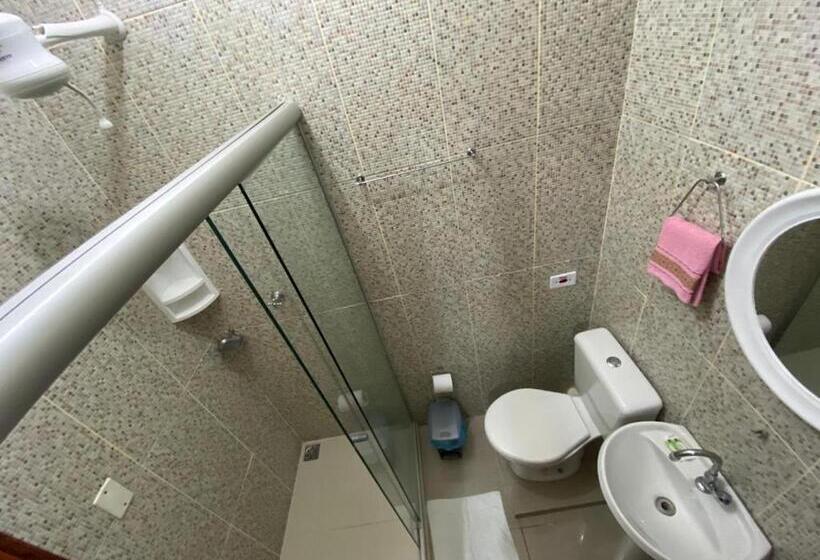 펜션 Pousada Golden House Próxima Ao Thermas No Centro De Aguas