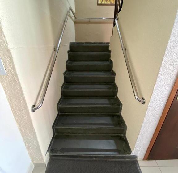 펜션 Pousada Golden House Próxima Ao Thermas No Centro De Aguas