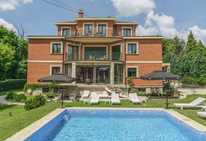 پانسیون The Belgrade Hills Rooms And Suites