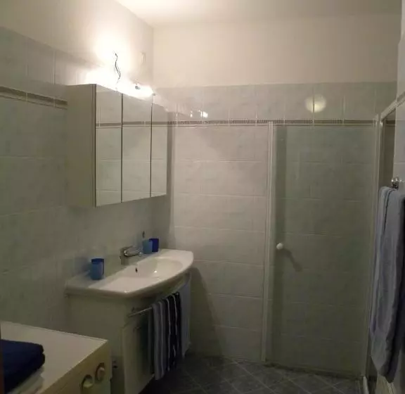 هتل Gästehaus Lisa