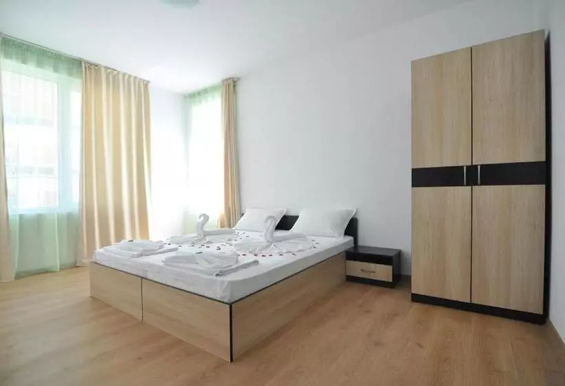 پانسیون Guest House Ask