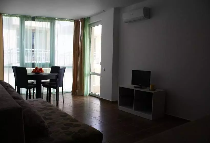 پانسیون Guest House Ask