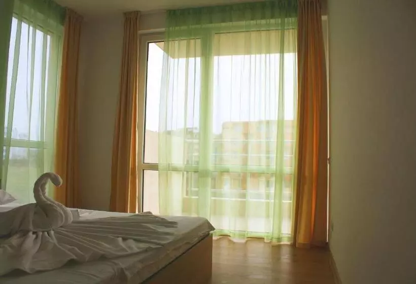 پانسیون Guest House Ask