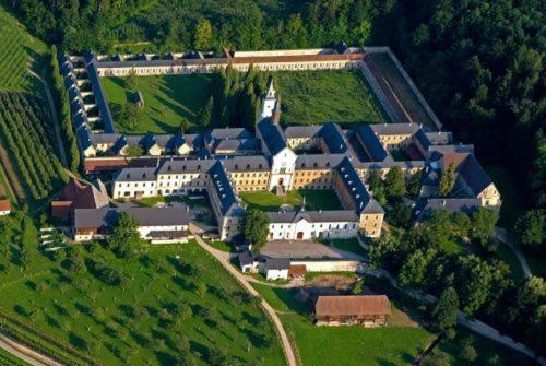 پانسیون Marinčič Inn