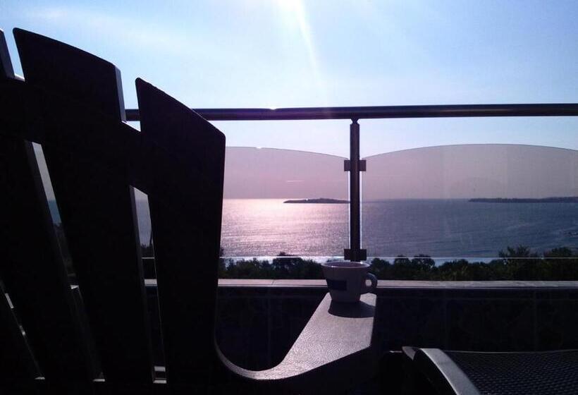 پانسیون Morska Zvezda Guest House