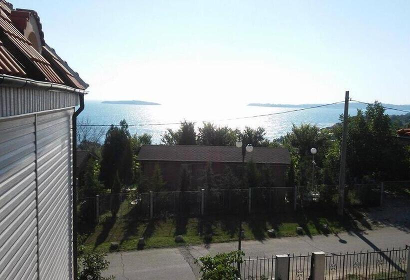 پانسیون Morska Zvezda Guest House