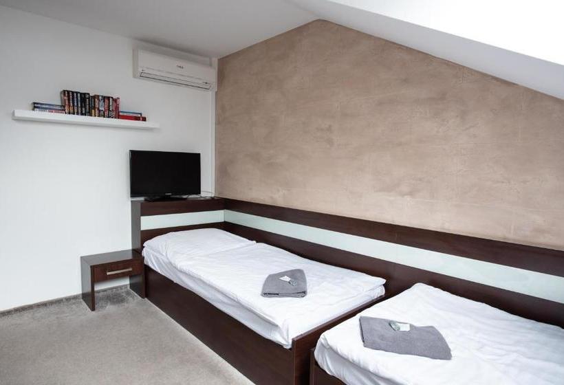 펜션 Penzion U Trávníčka