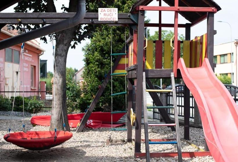 펜션 Penzion U Trávníčka