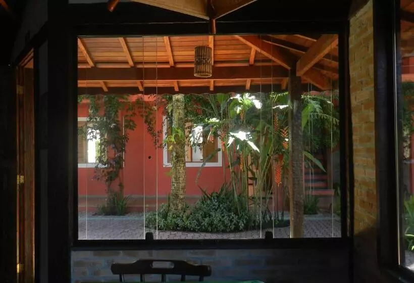 ペンション Pousada Tempo Rei